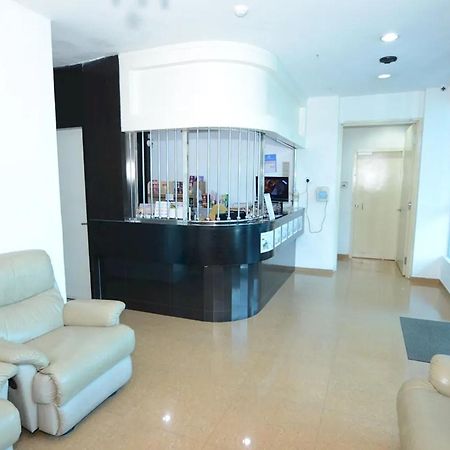 Hotel Alam Indi ยะโฮร์บาห์รู ภายนอก รูปภาพ