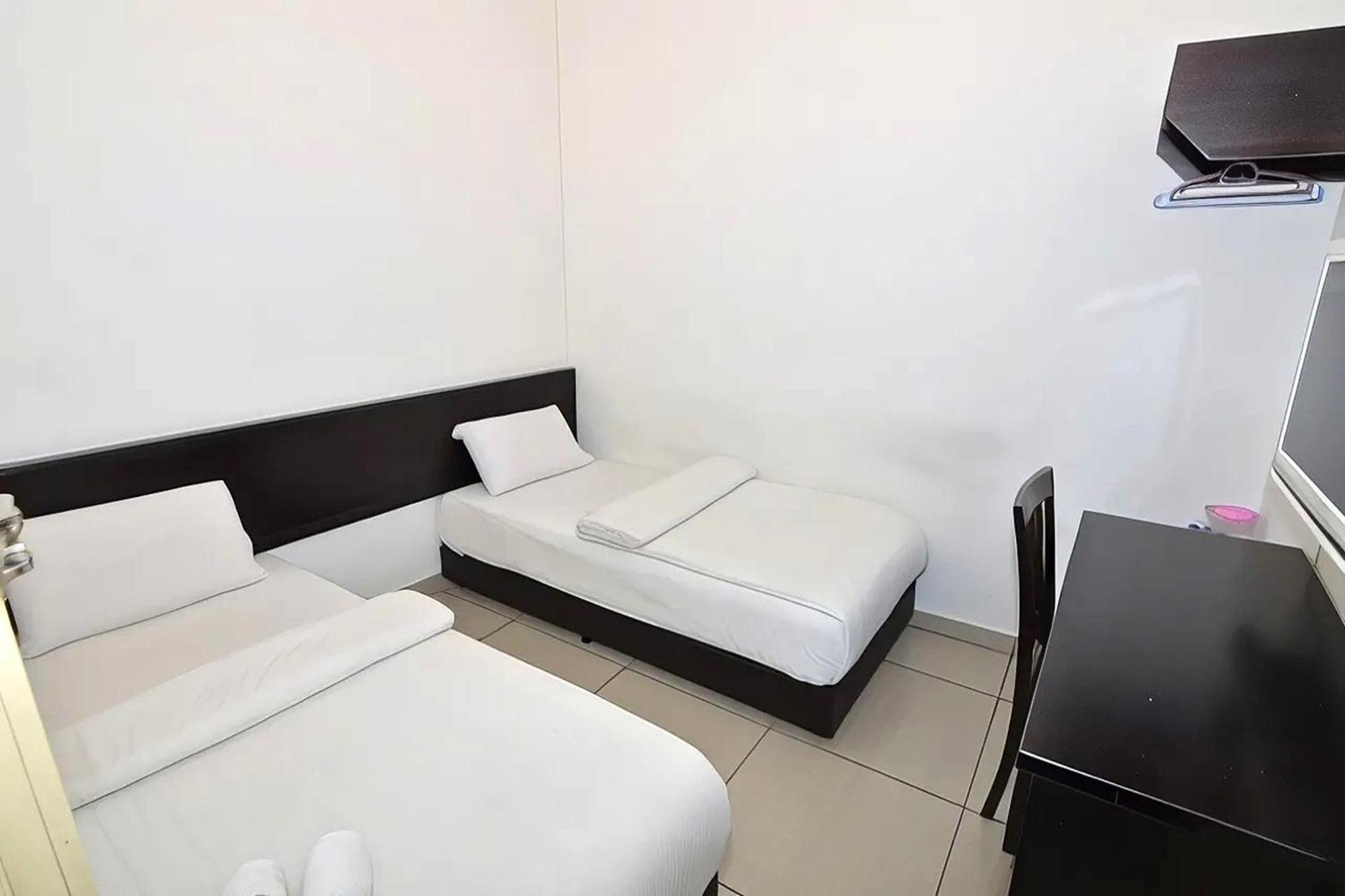 Hotel Alam Indi ยะโฮร์บาห์รู ภายนอก รูปภาพ