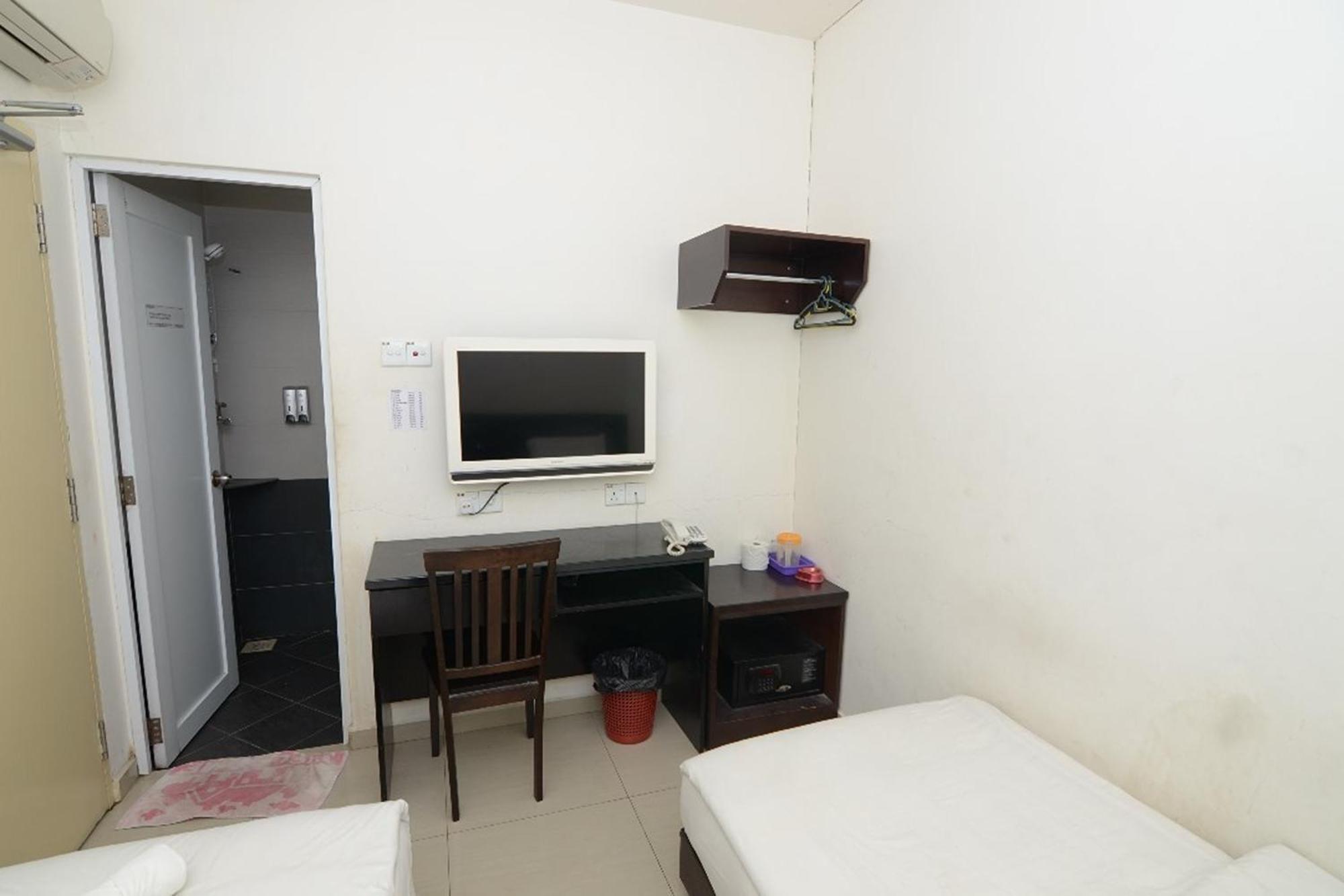 Hotel Alam Indi ยะโฮร์บาห์รู ภายนอก รูปภาพ